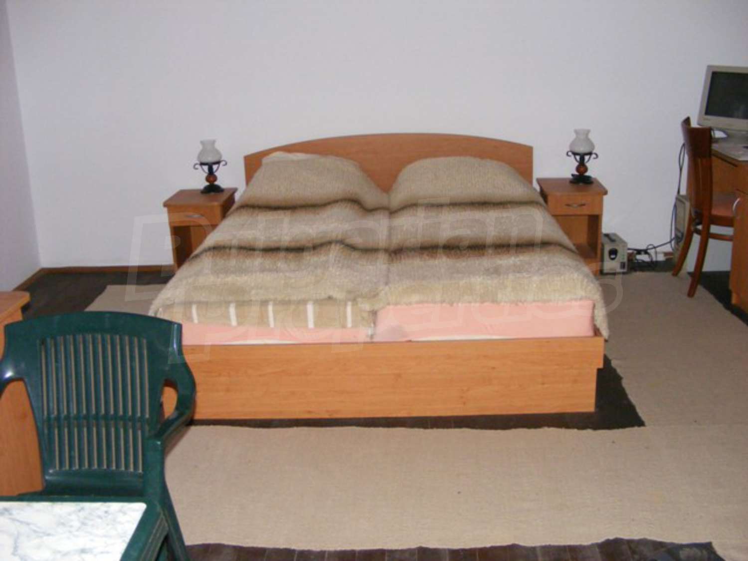 Gallery Picture 7