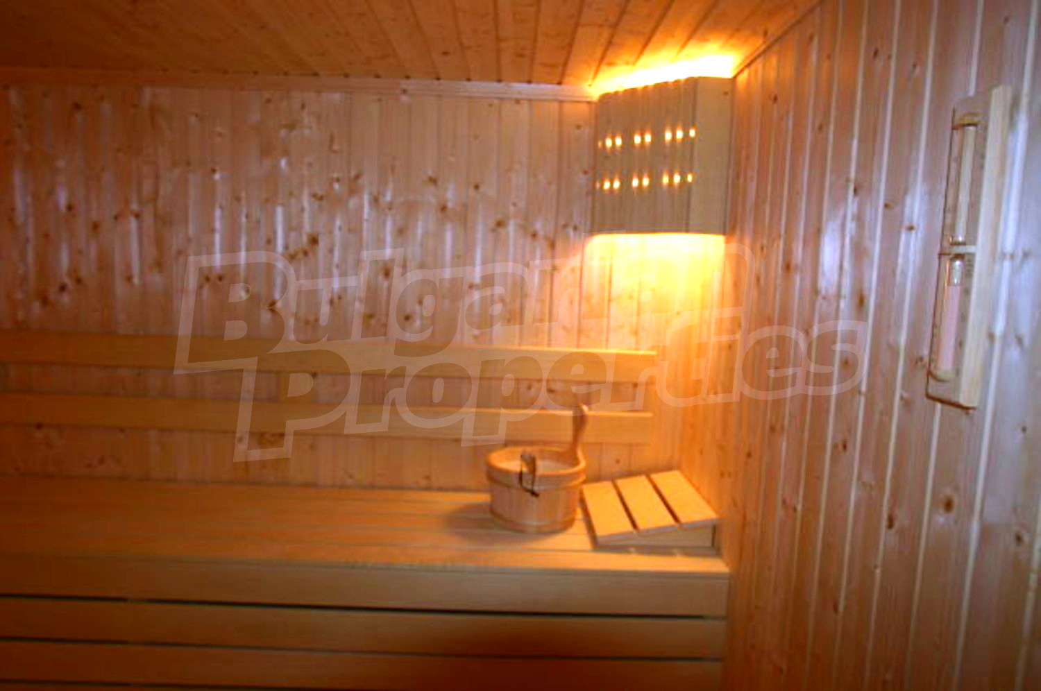 Gallery Picture 15