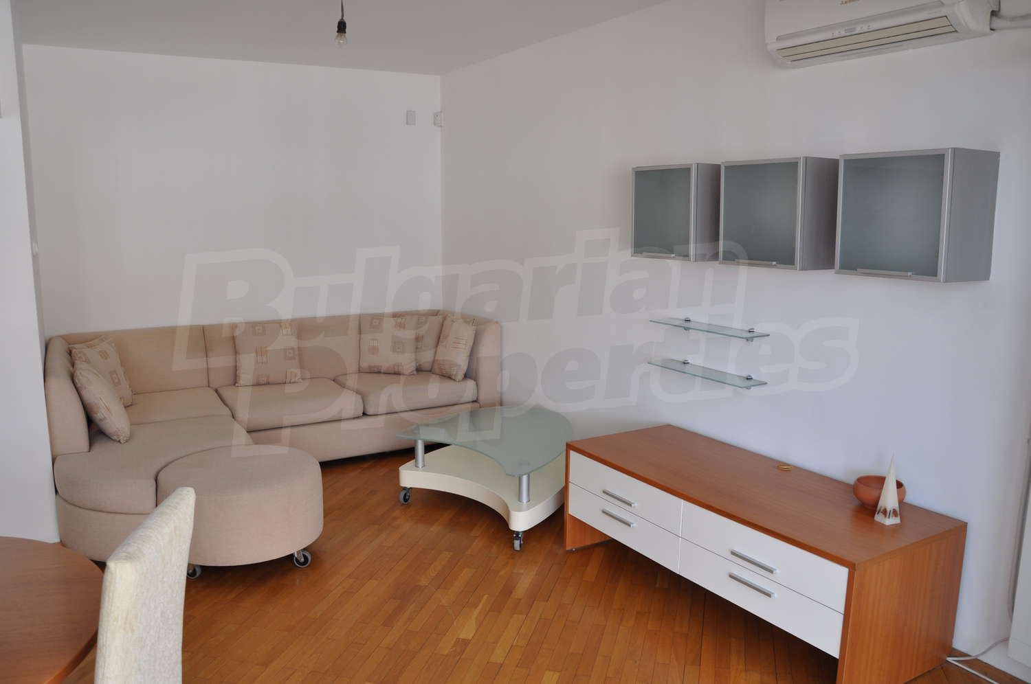 Gallery Picture 2