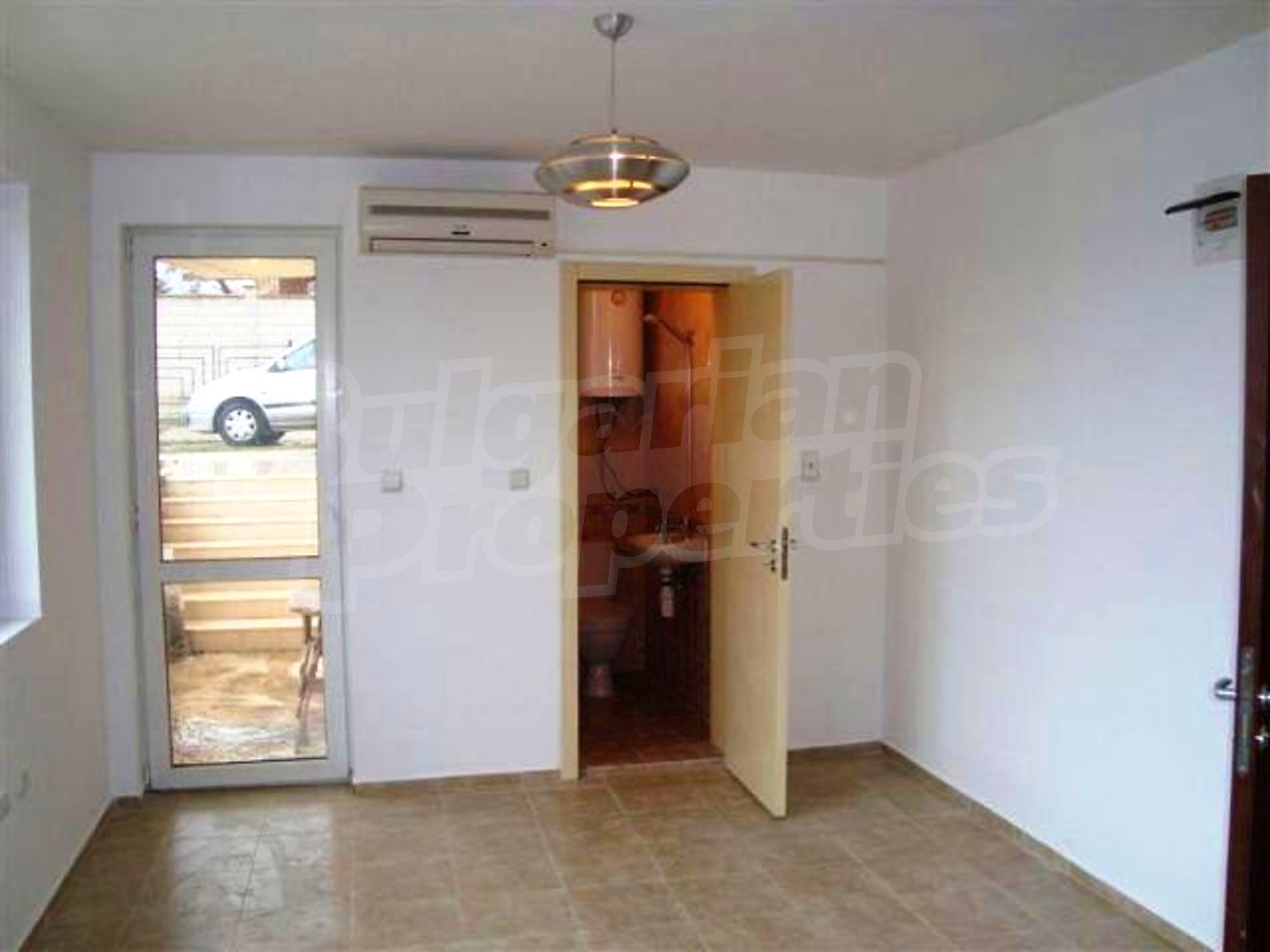 Gallery Picture 12