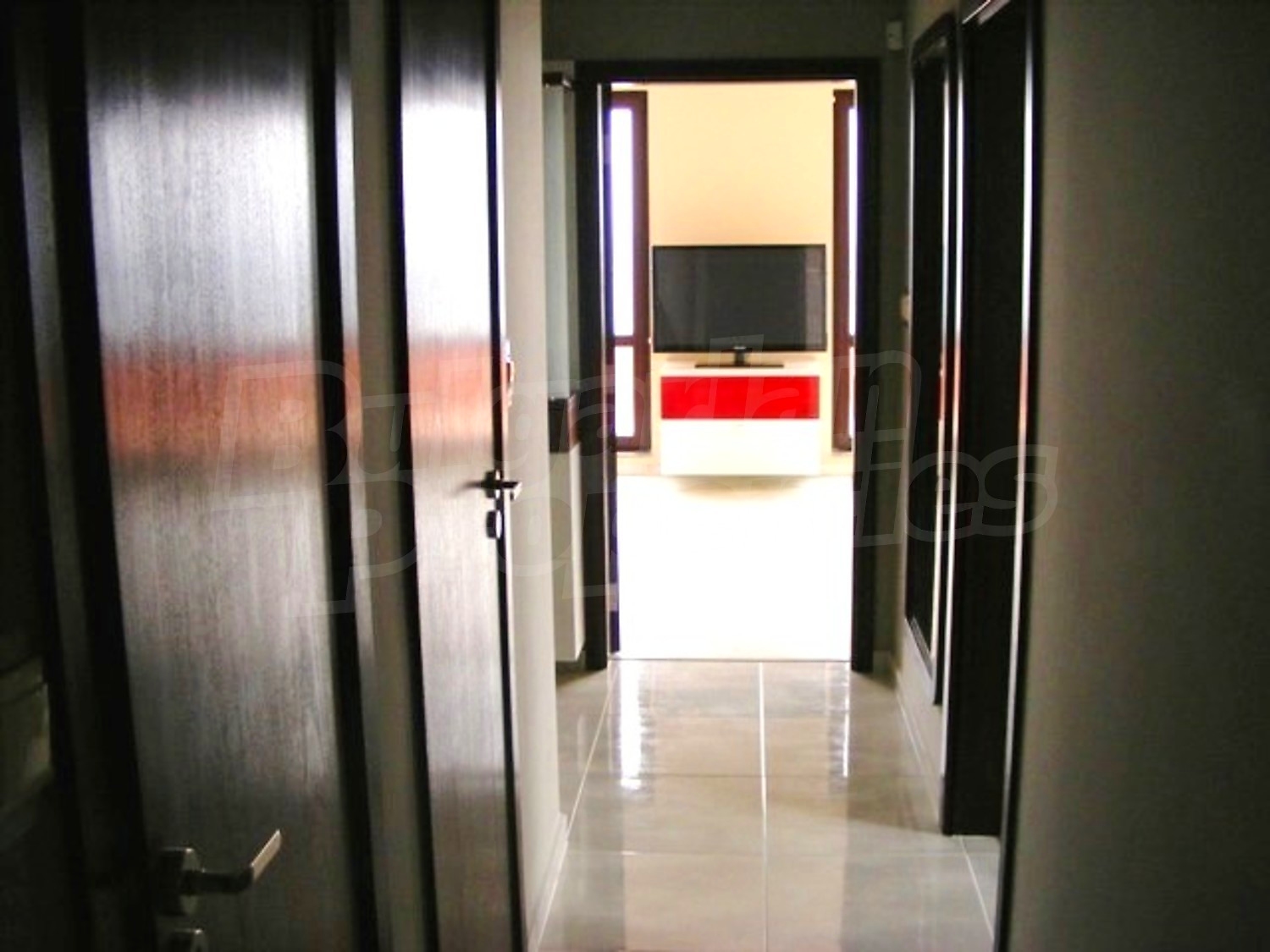 Gallery Picture 15