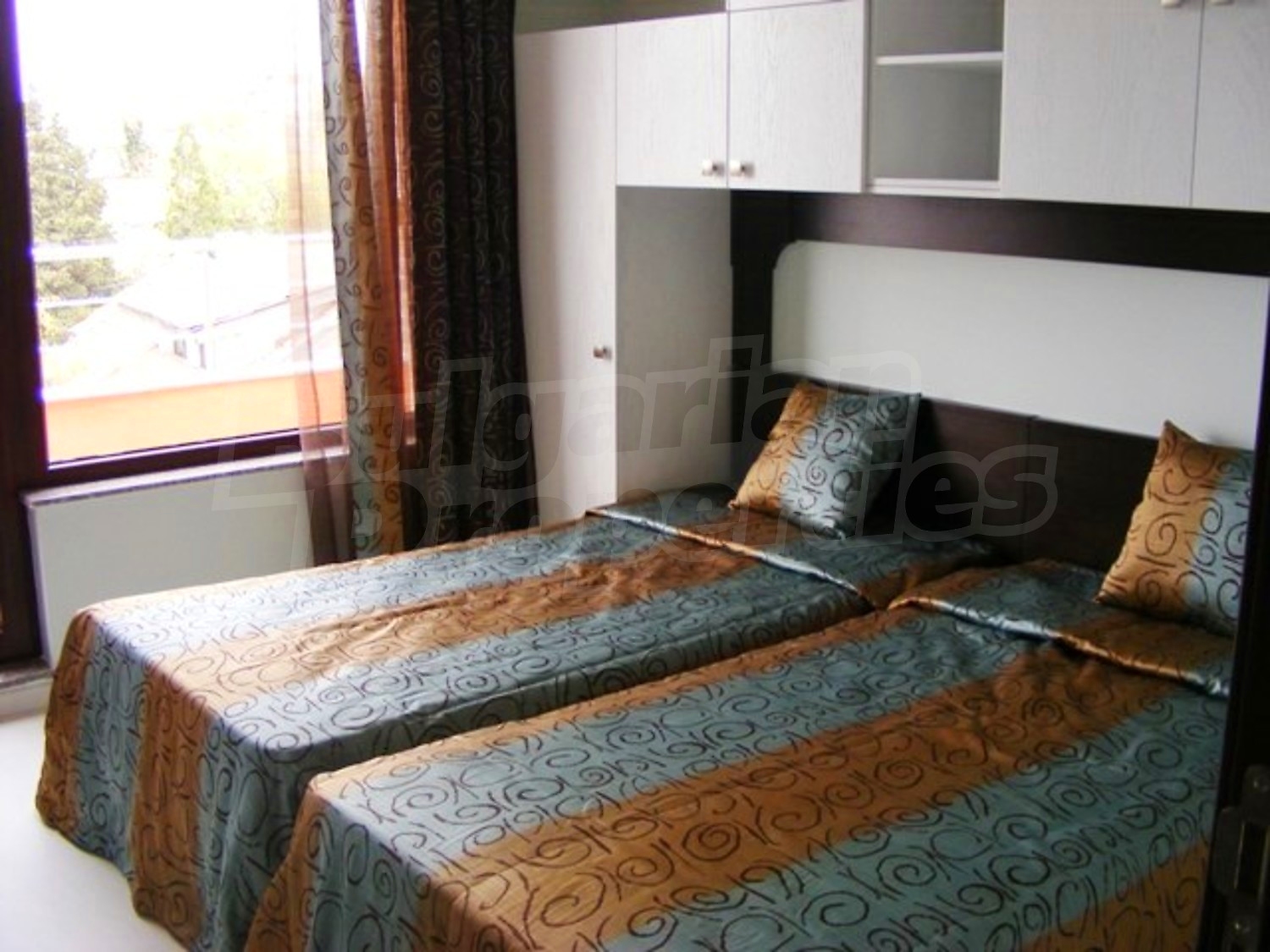 Gallery Picture 24