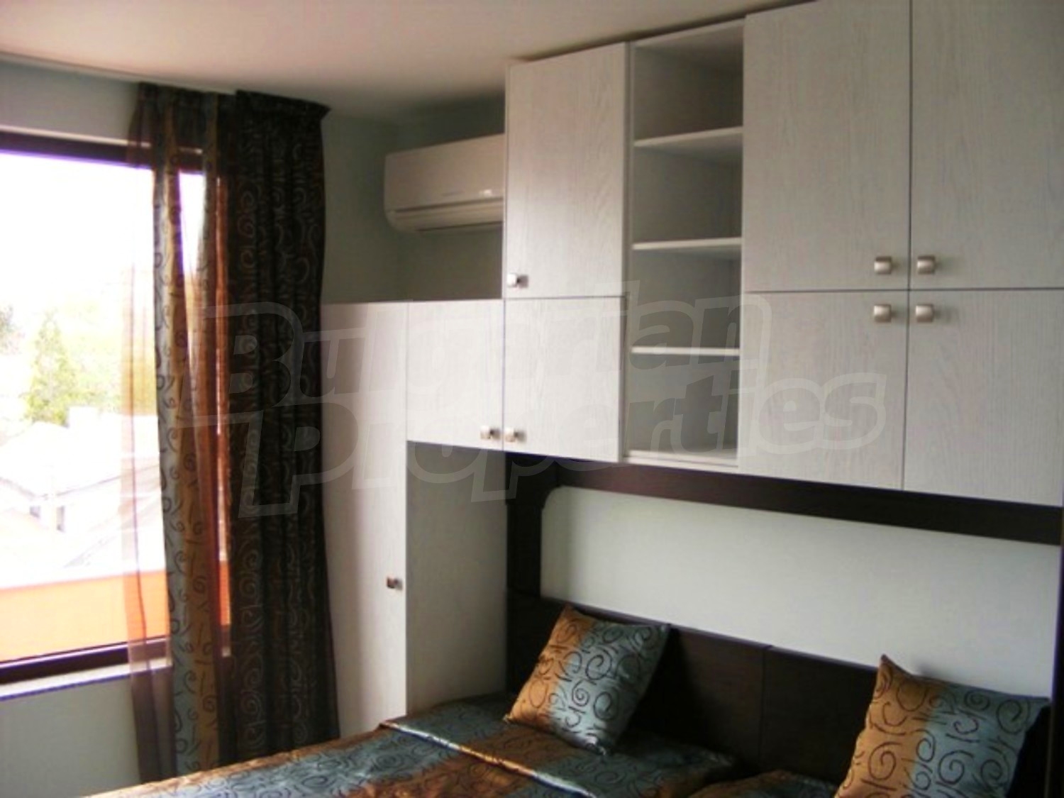 Gallery Picture 25