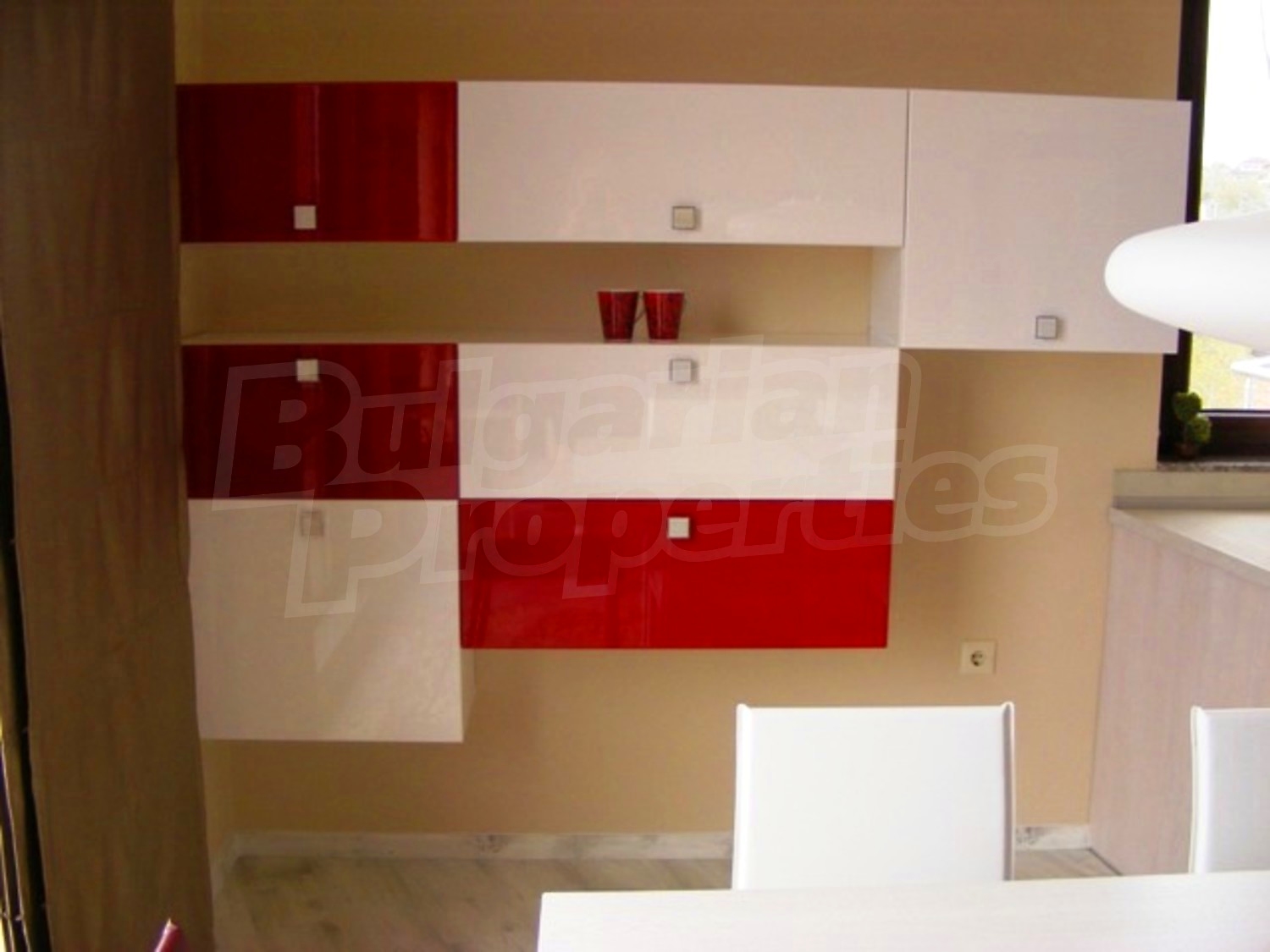 Gallery Picture 4