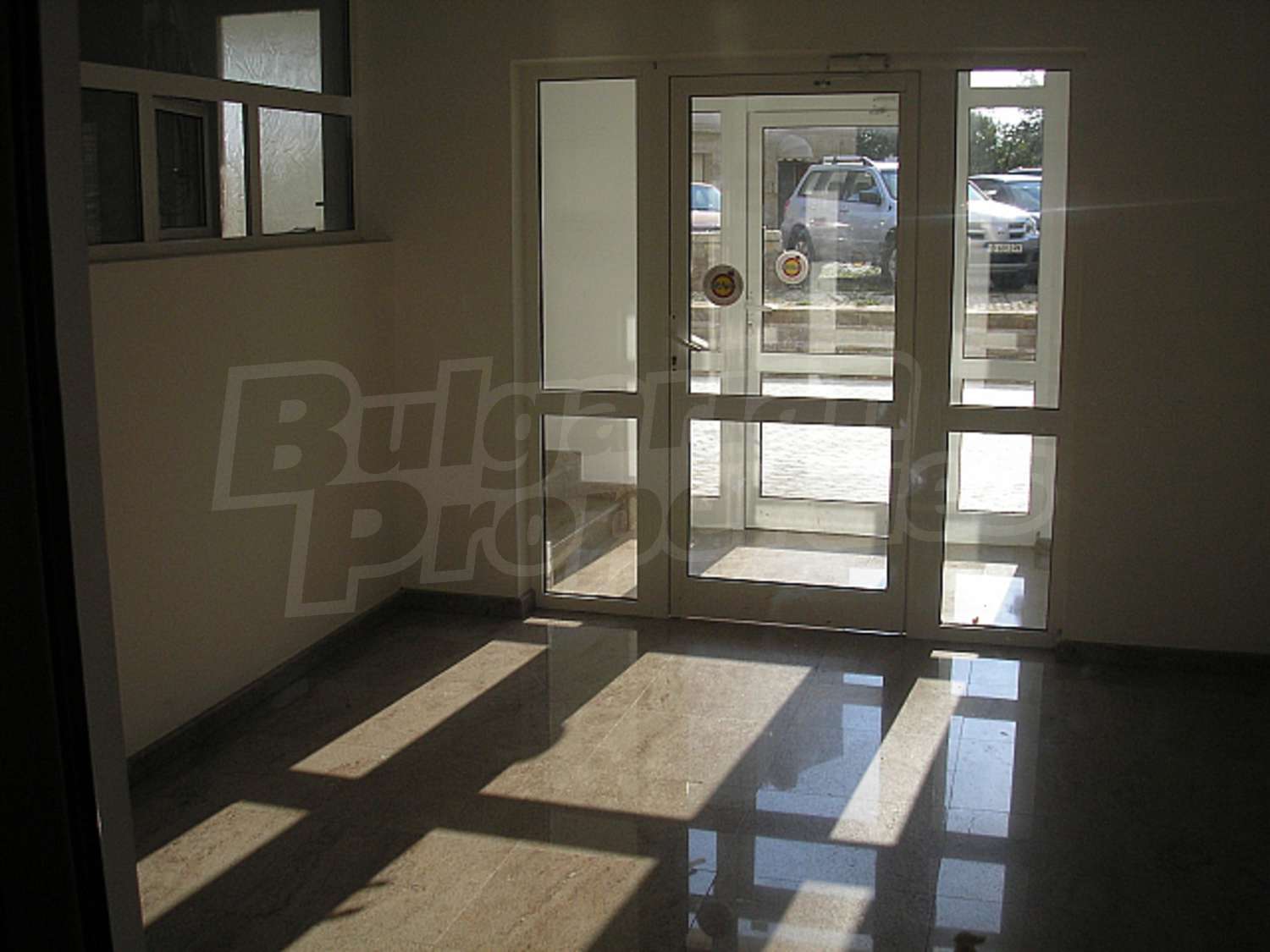Gallery Picture 32