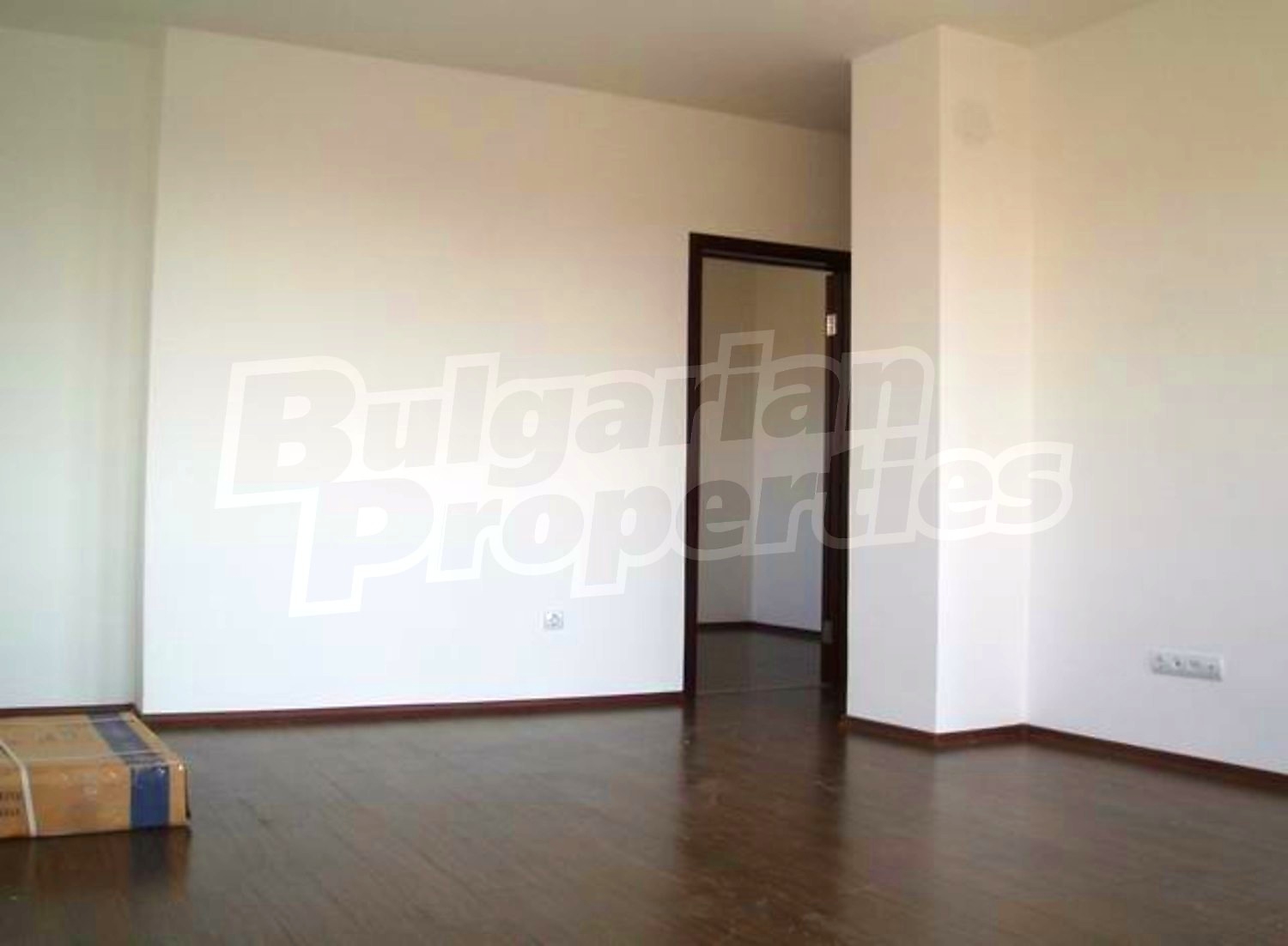 Gallery Picture 8