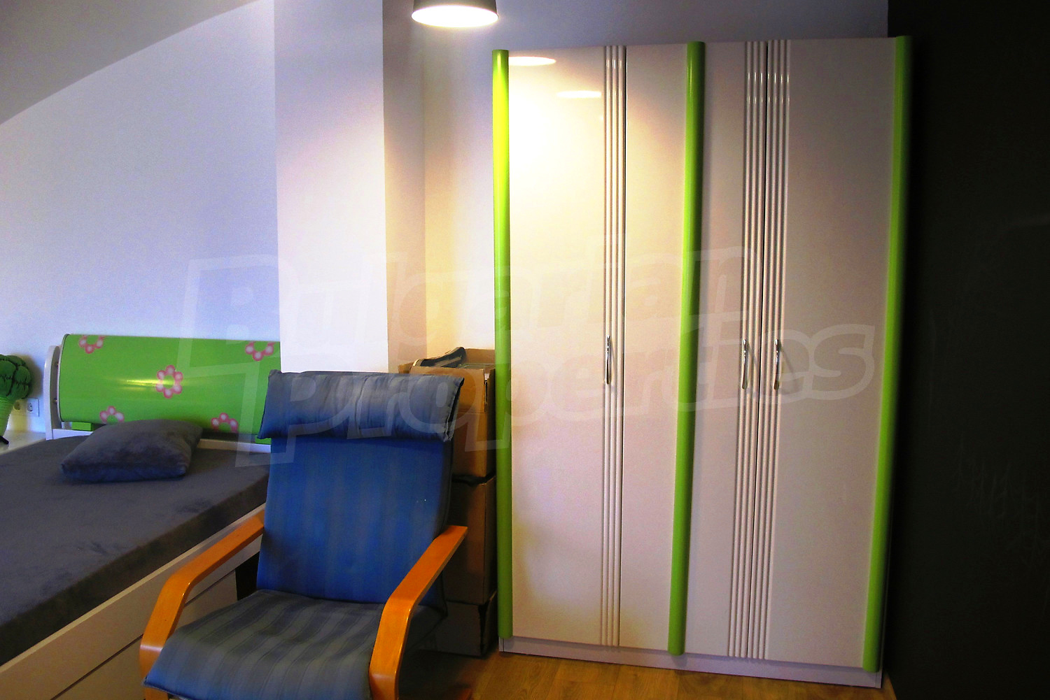 Gallery Picture 29