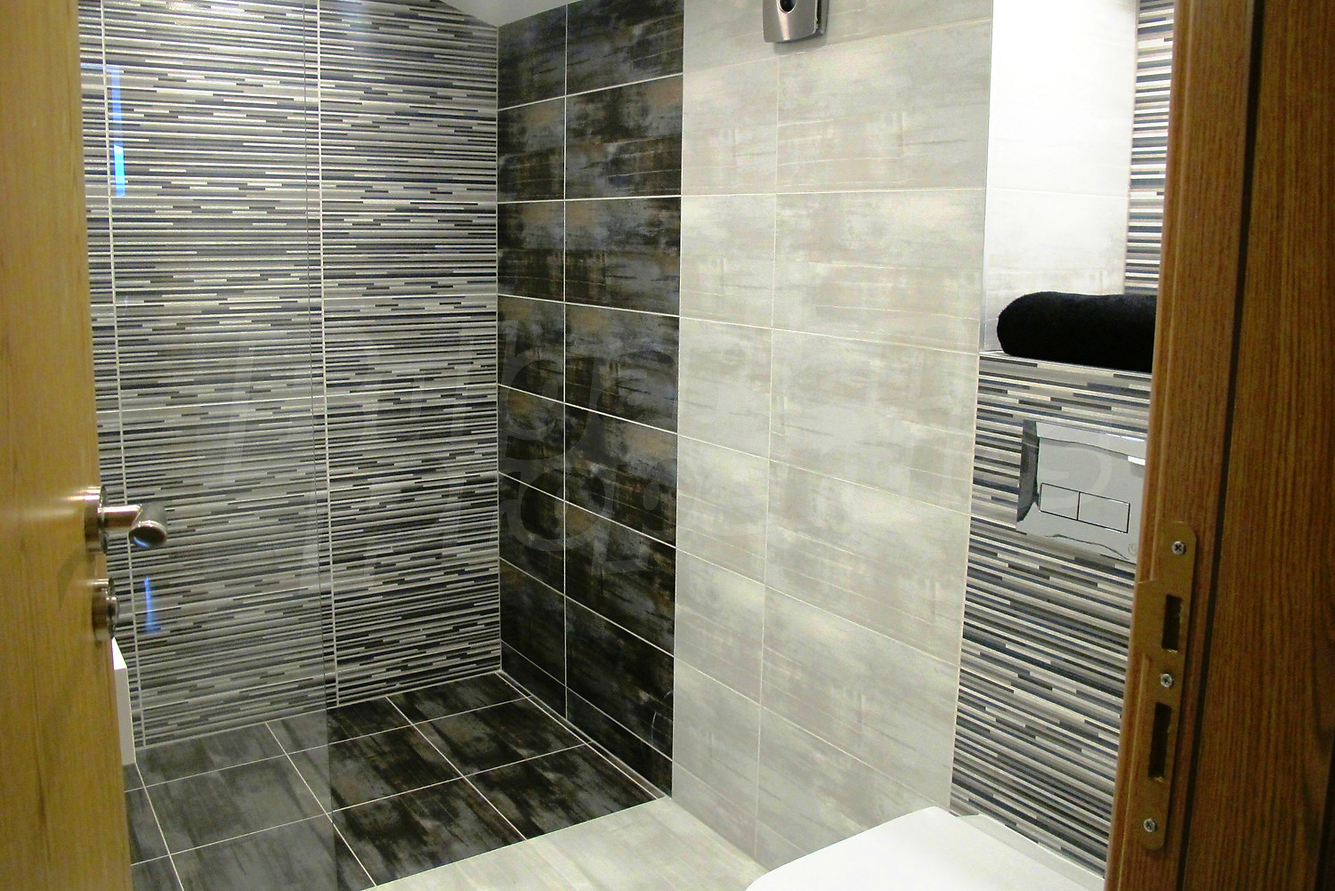 Gallery Picture 32
