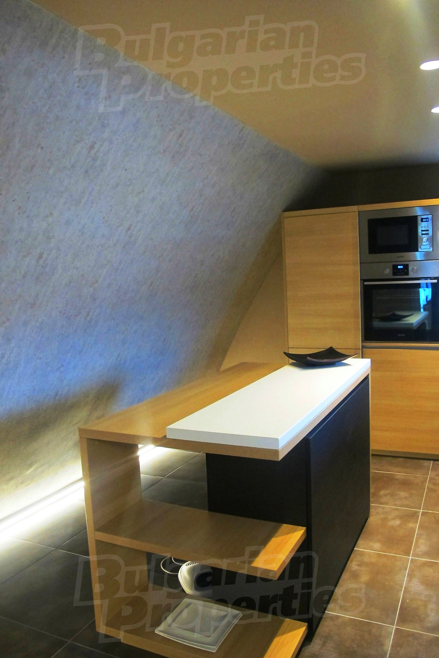 Gallery Picture 9