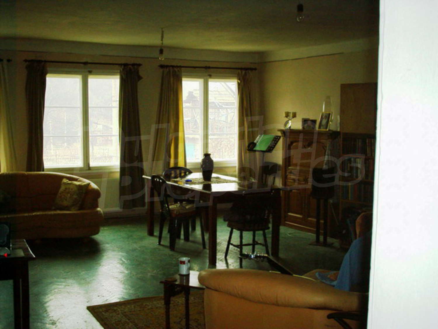 Gallery Picture 14
