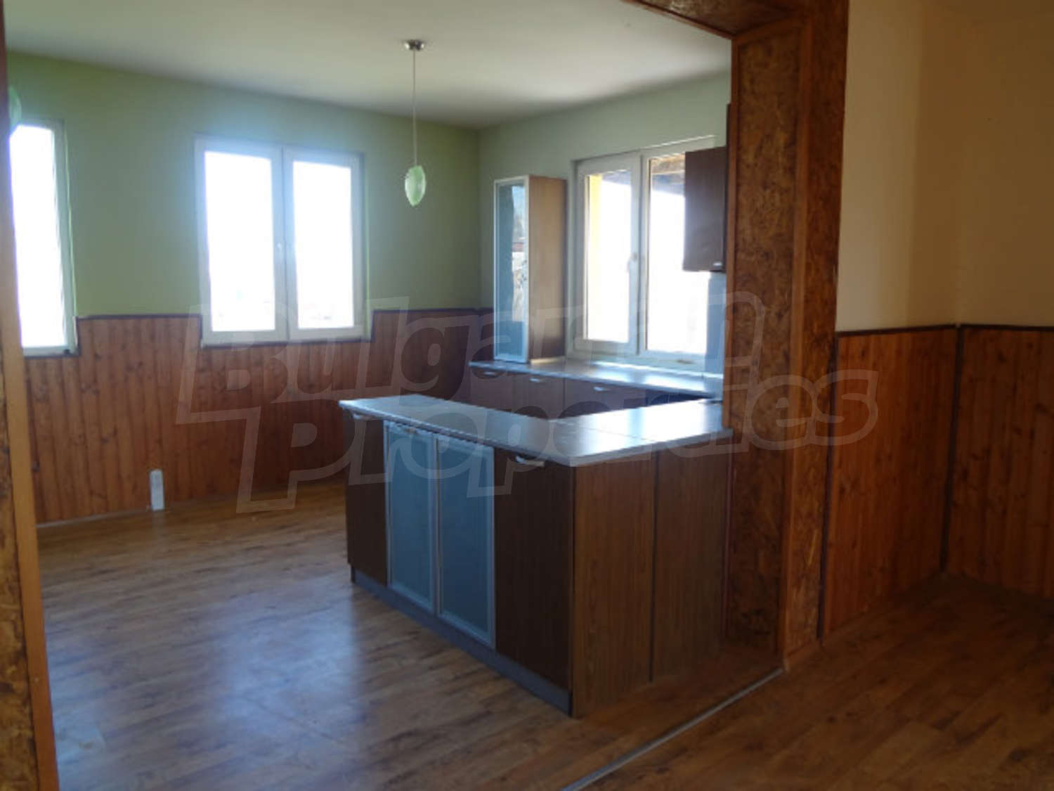 Gallery Picture 14