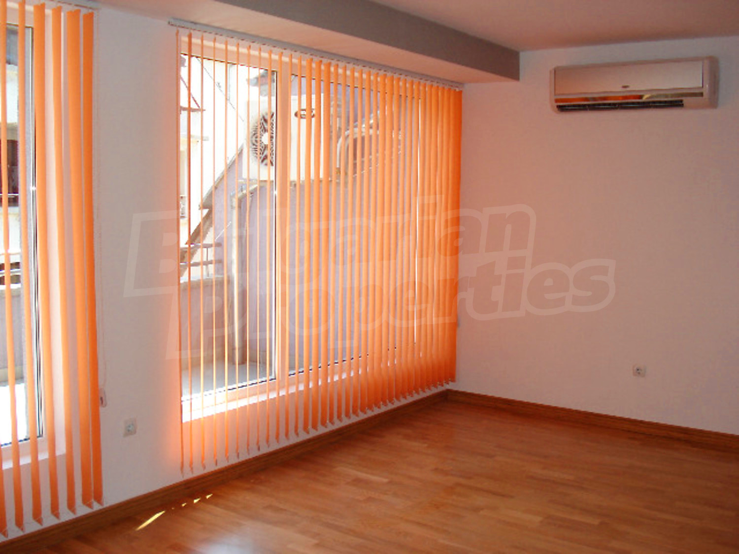 Gallery Picture 11