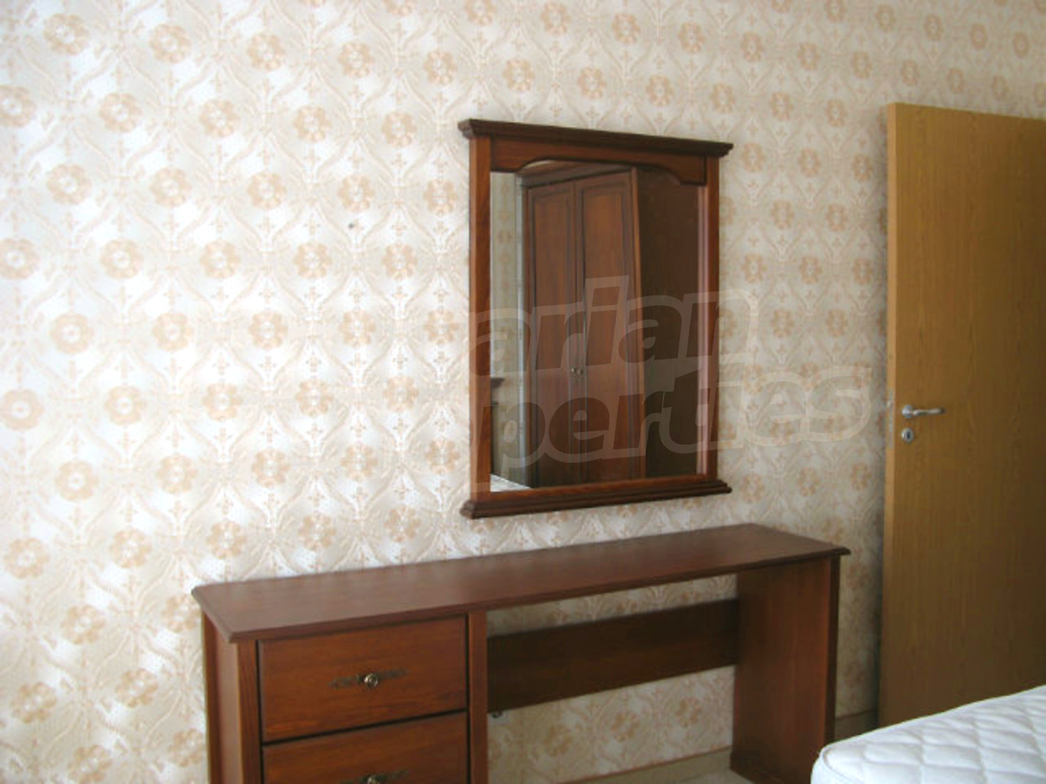 Gallery Picture 14