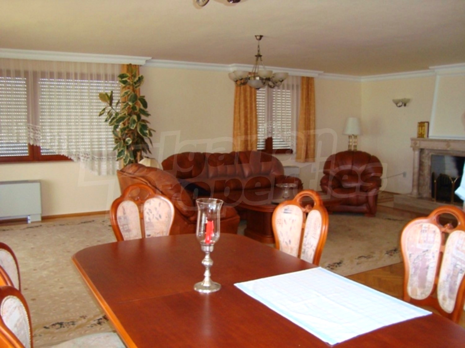 Gallery Picture 10