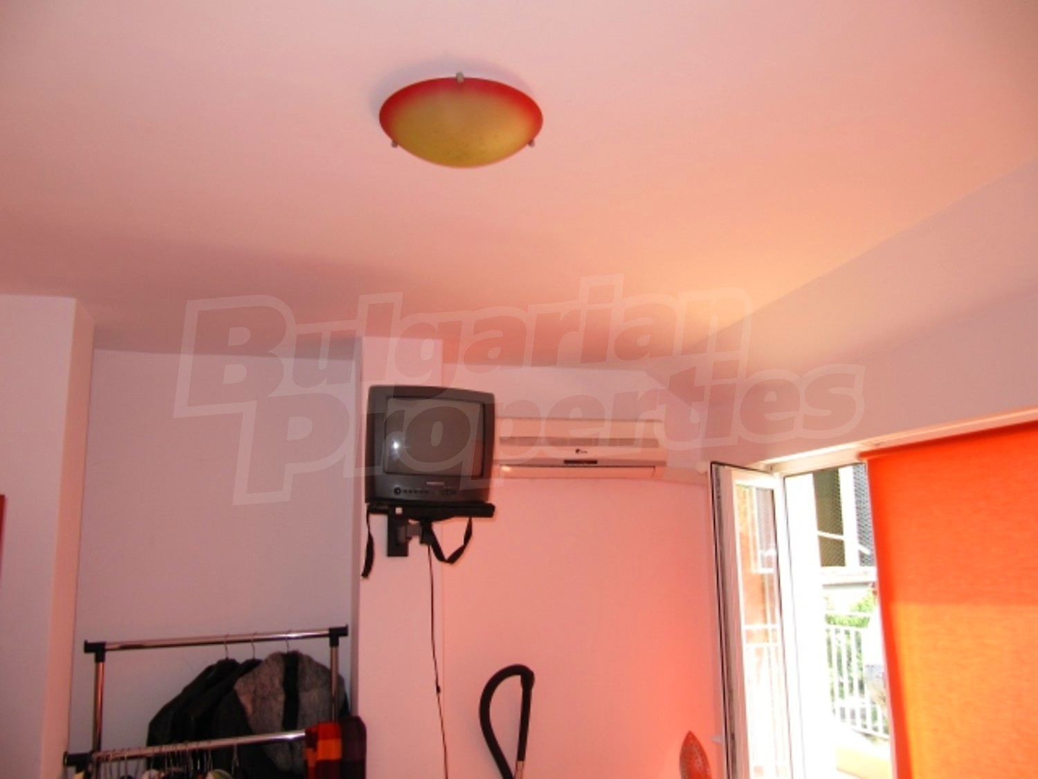 Gallery Picture 10