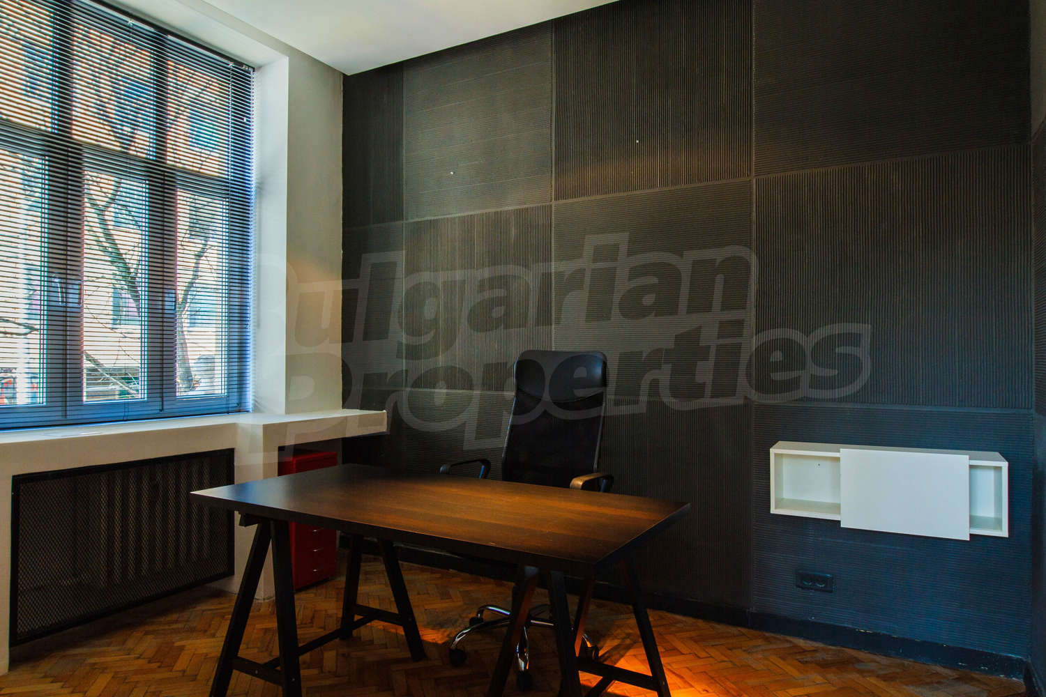Gallery Picture 8