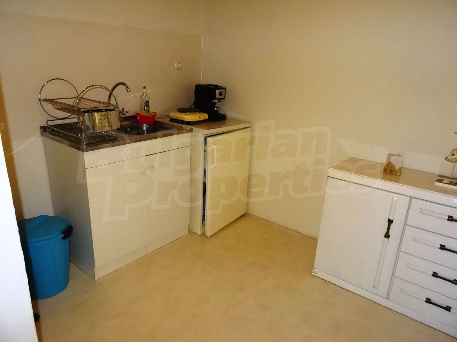 Gallery Picture 35