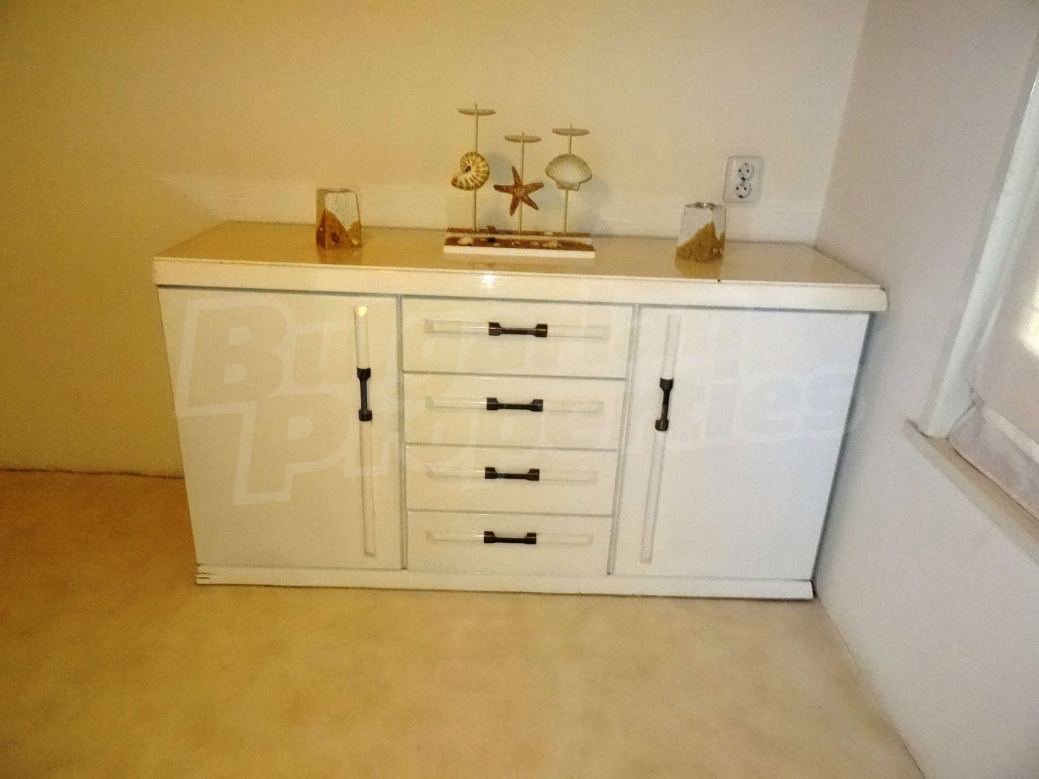 Gallery Picture 38