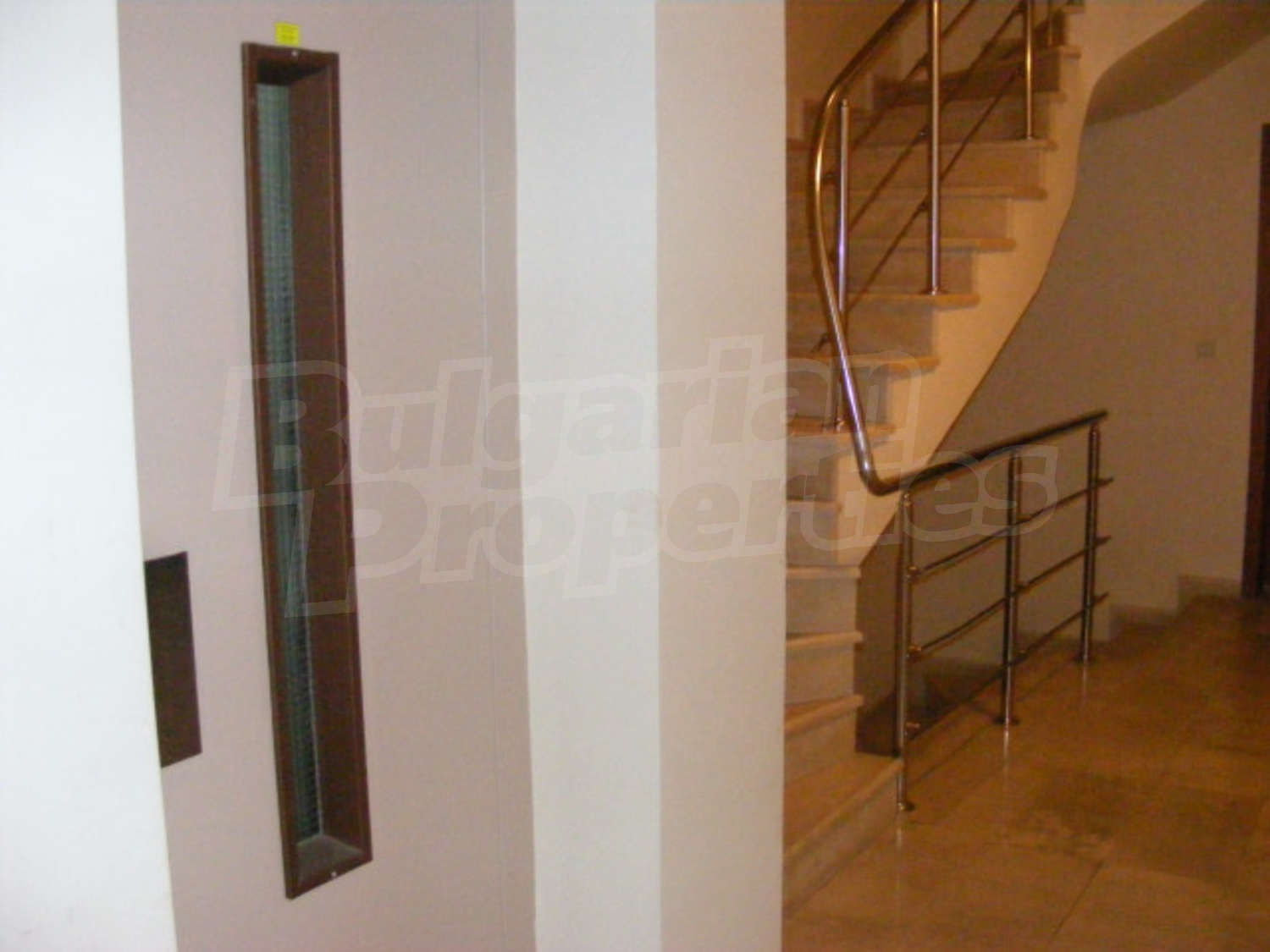 Gallery Picture 16