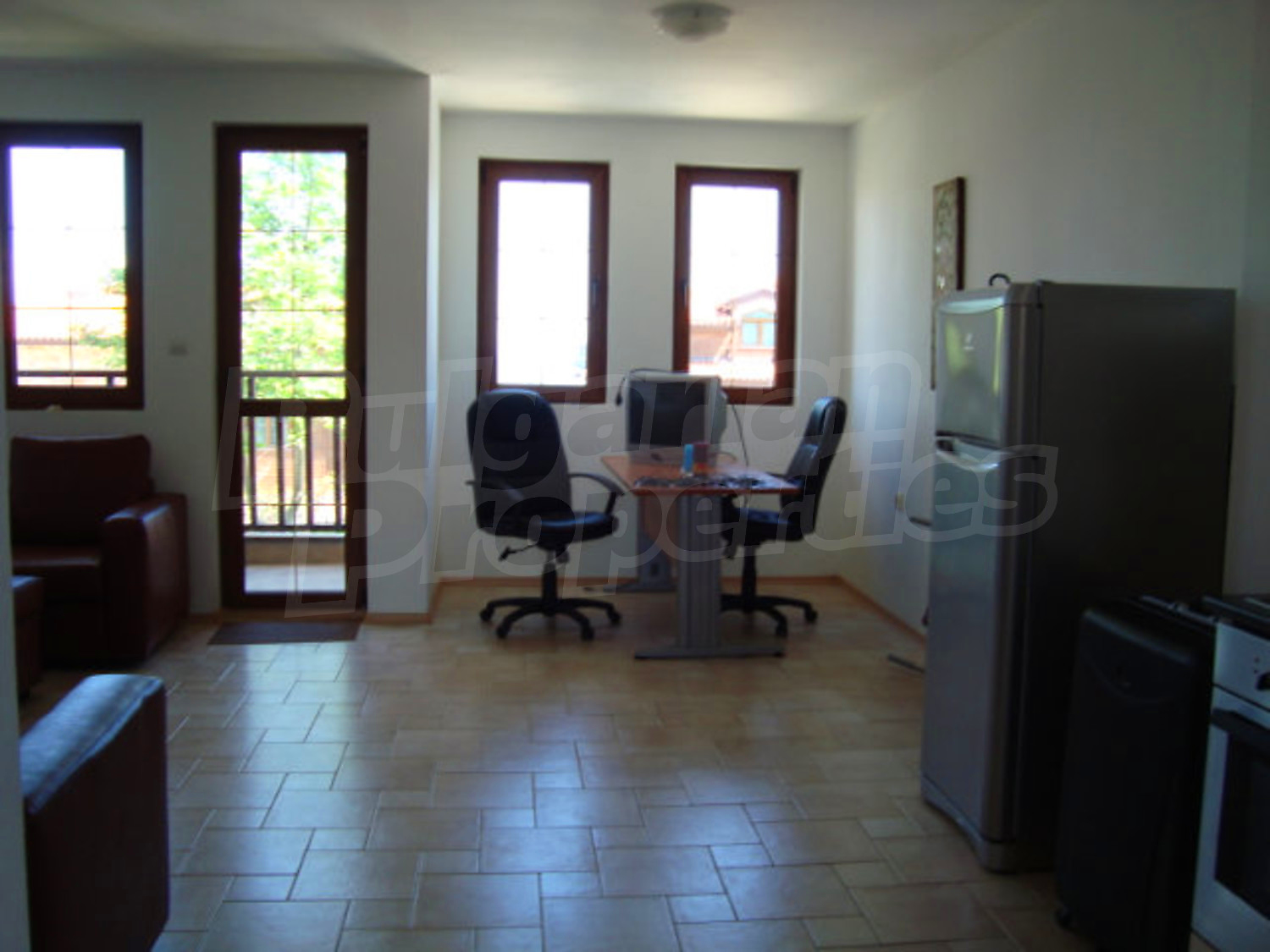 Gallery Picture 14