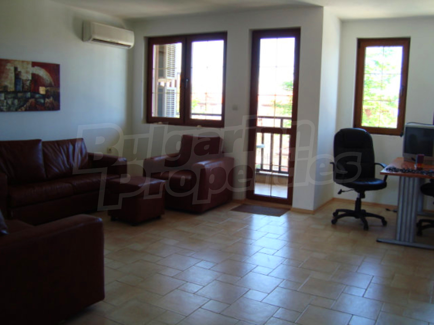 Gallery Picture 15