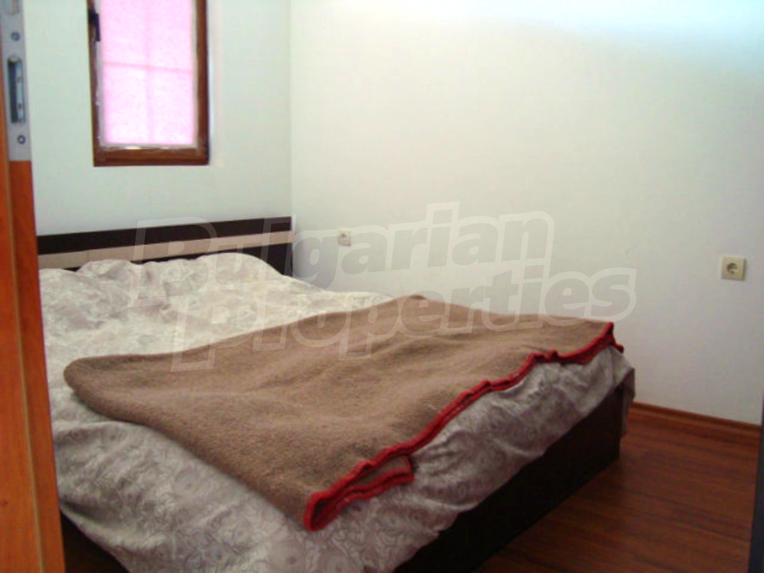 Gallery Picture 19