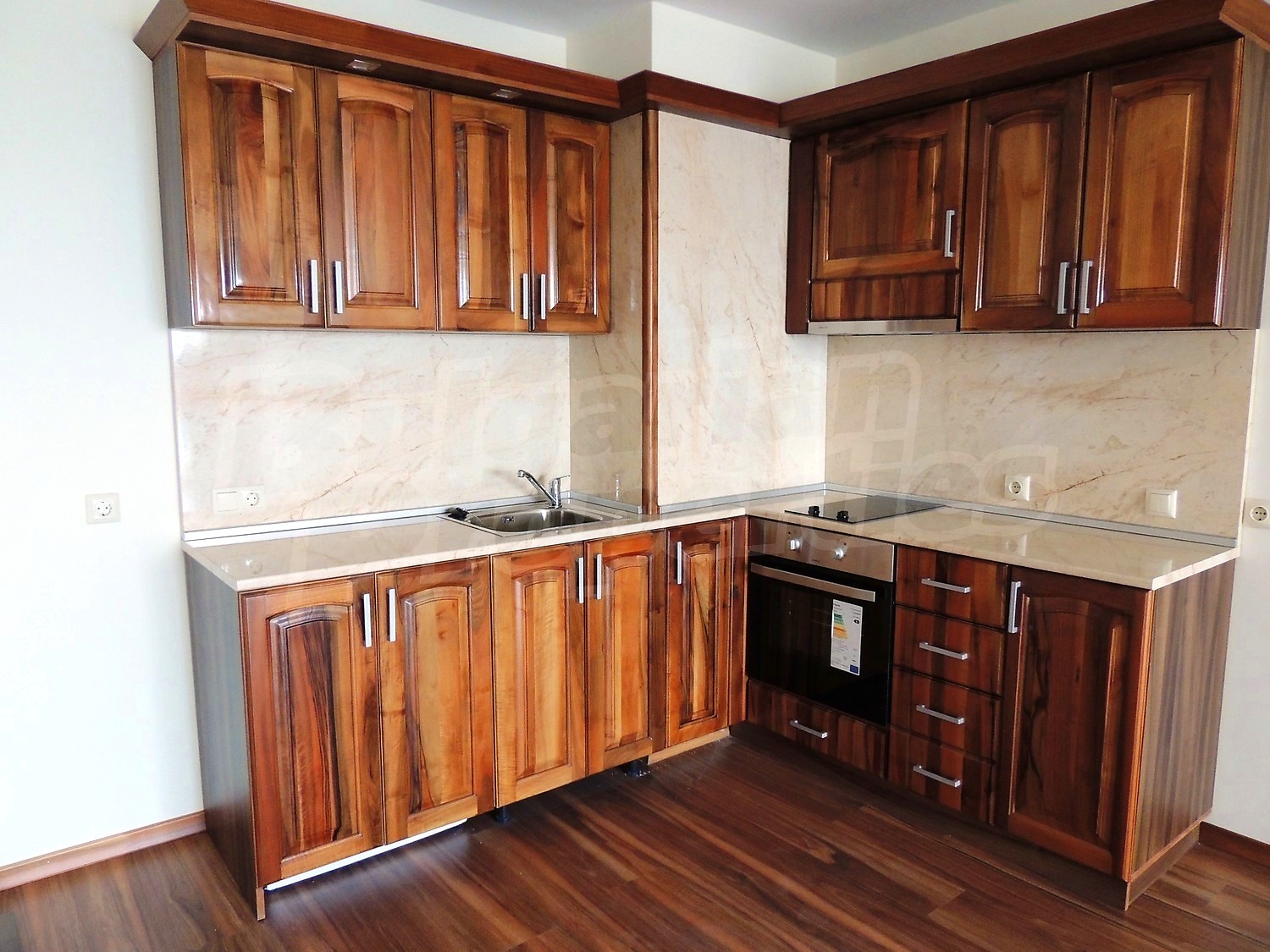 Gallery Picture 15