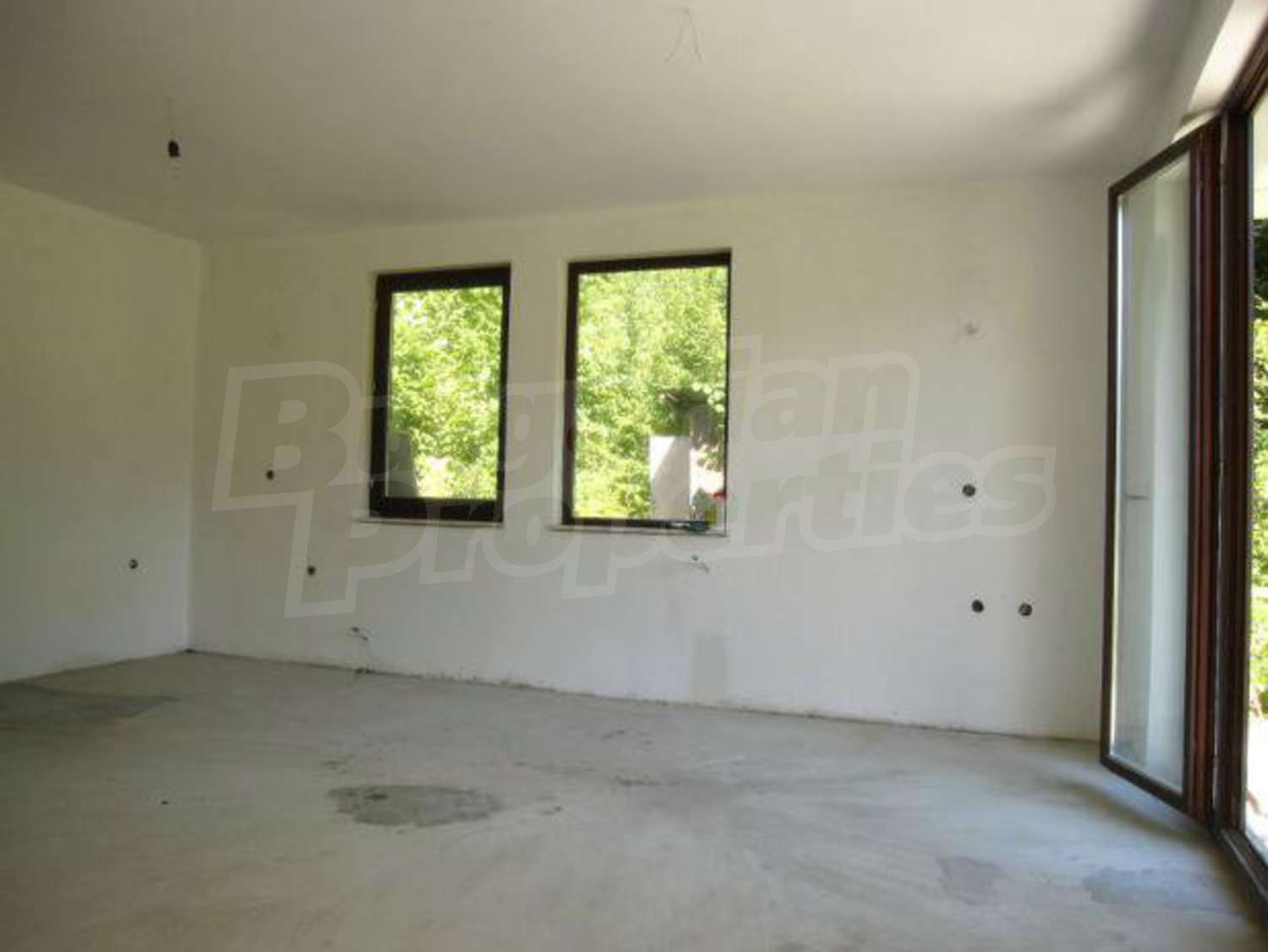 Gallery Picture 10