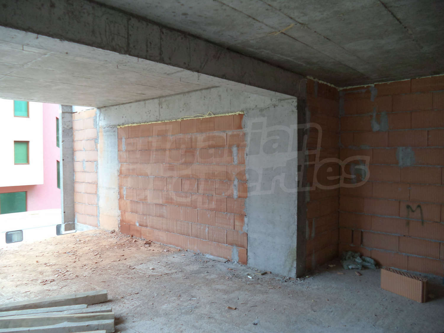 Gallery Picture 16