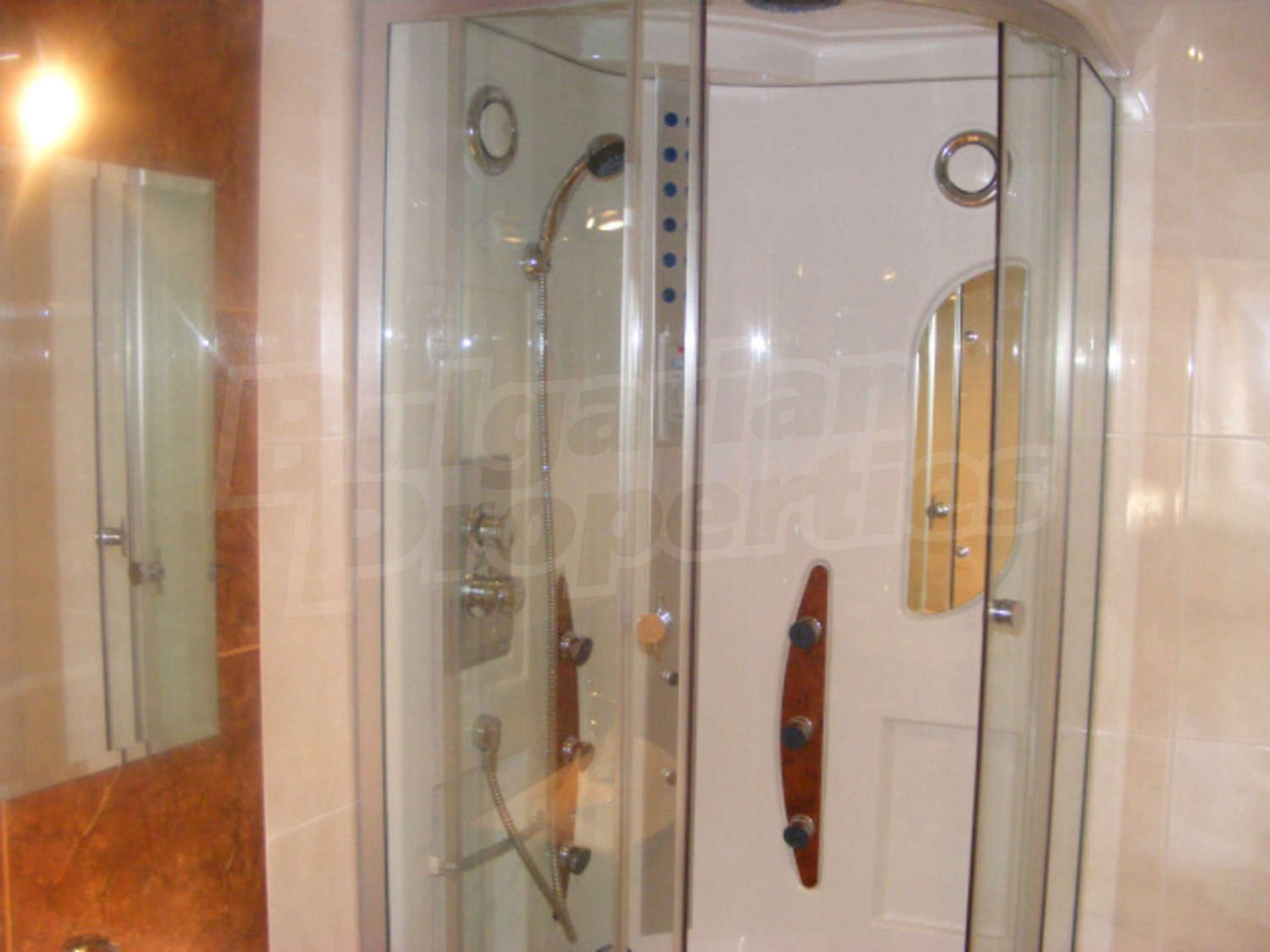 Gallery Picture 15
