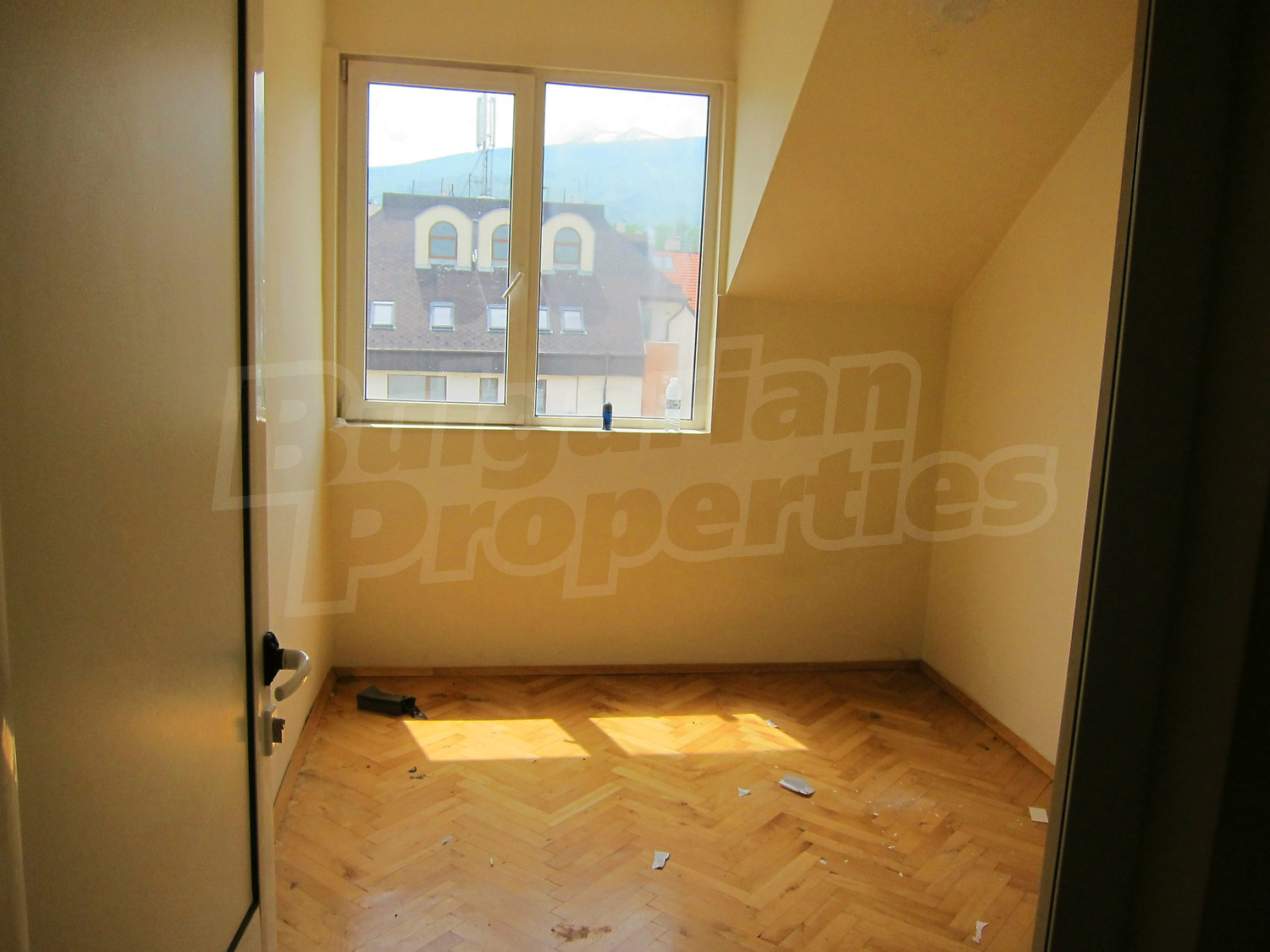 Gallery Picture 9