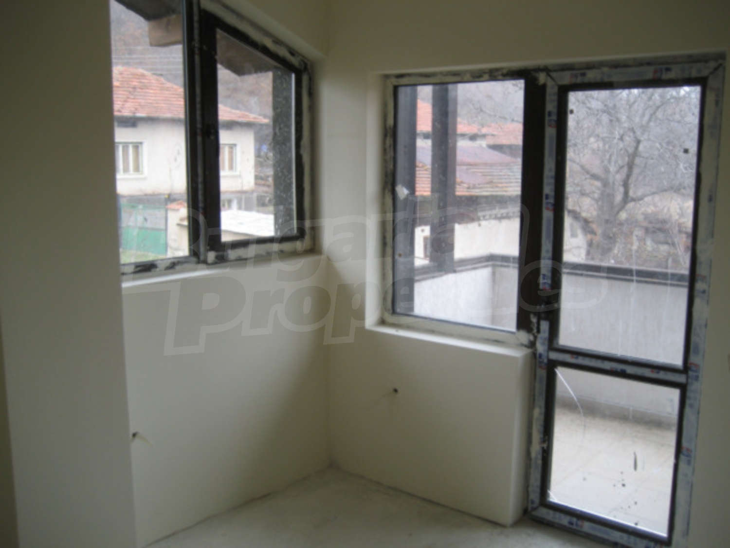 Gallery Picture 16