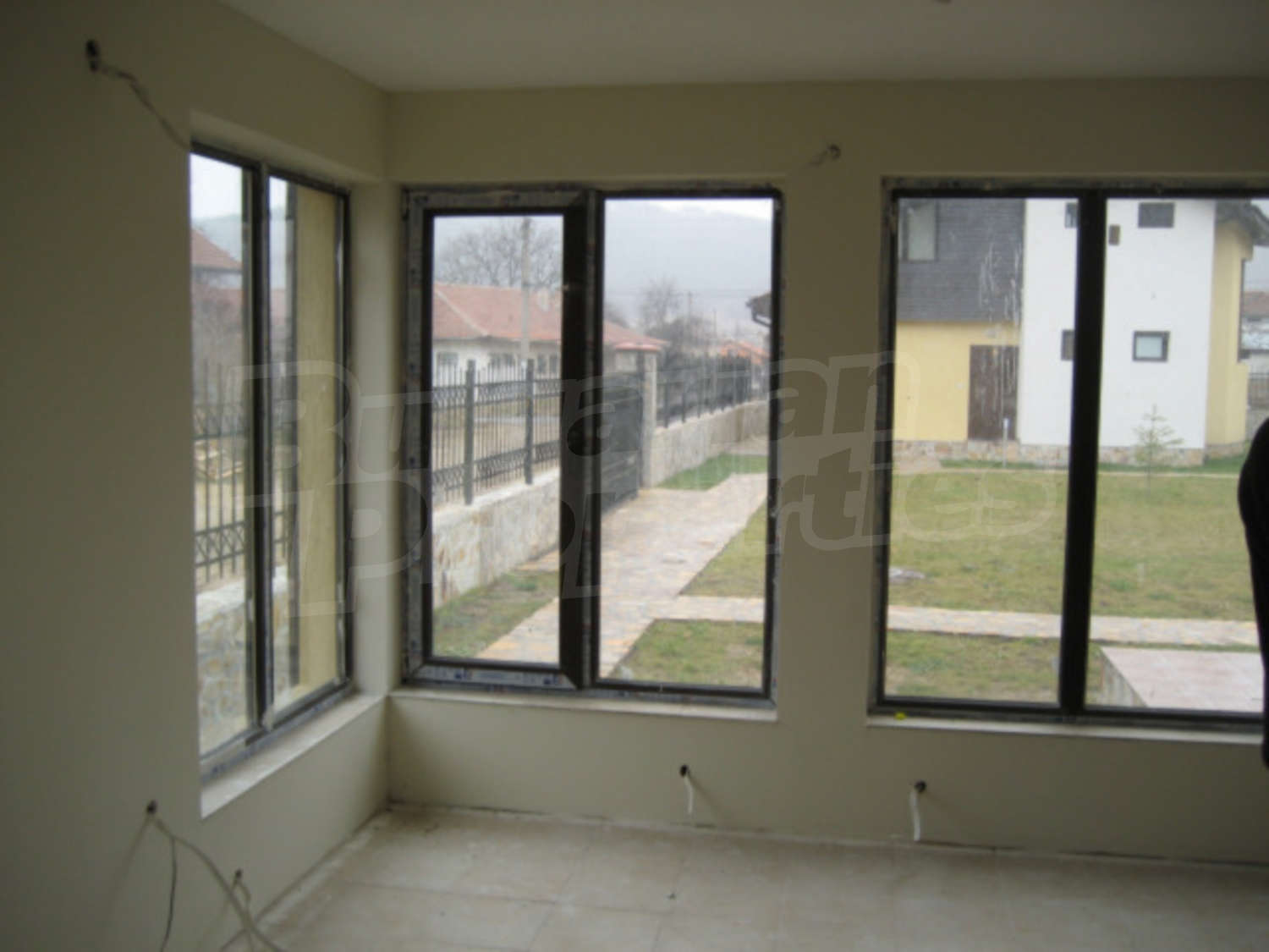 Gallery Picture 6
