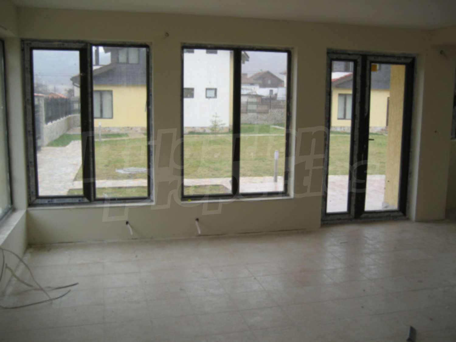 Gallery Picture 8