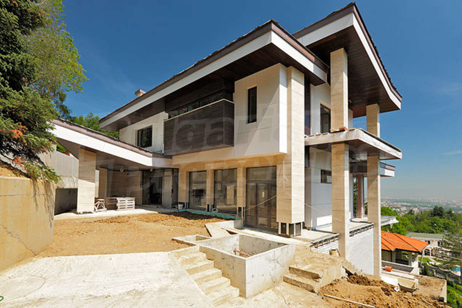 Gallery Picture 2