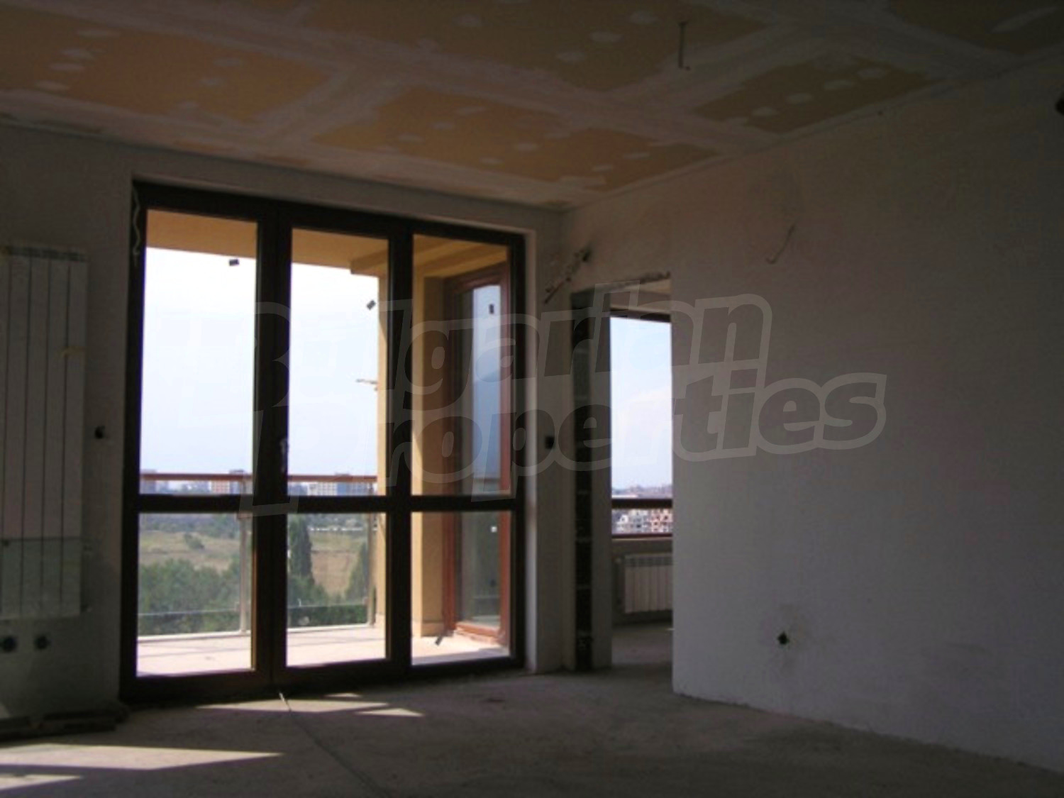 Gallery Picture 10