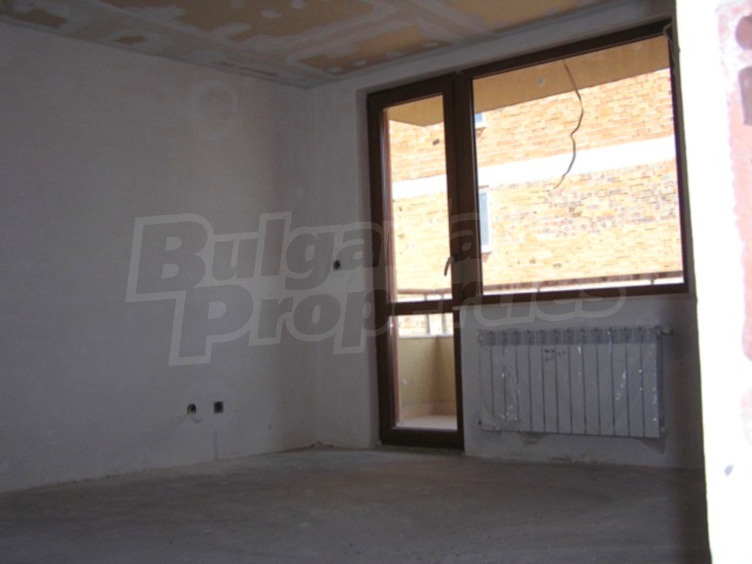 Gallery Picture 12