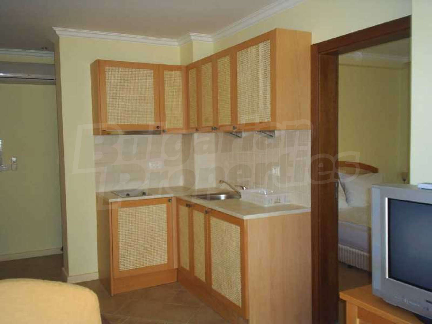 Gallery Picture 2