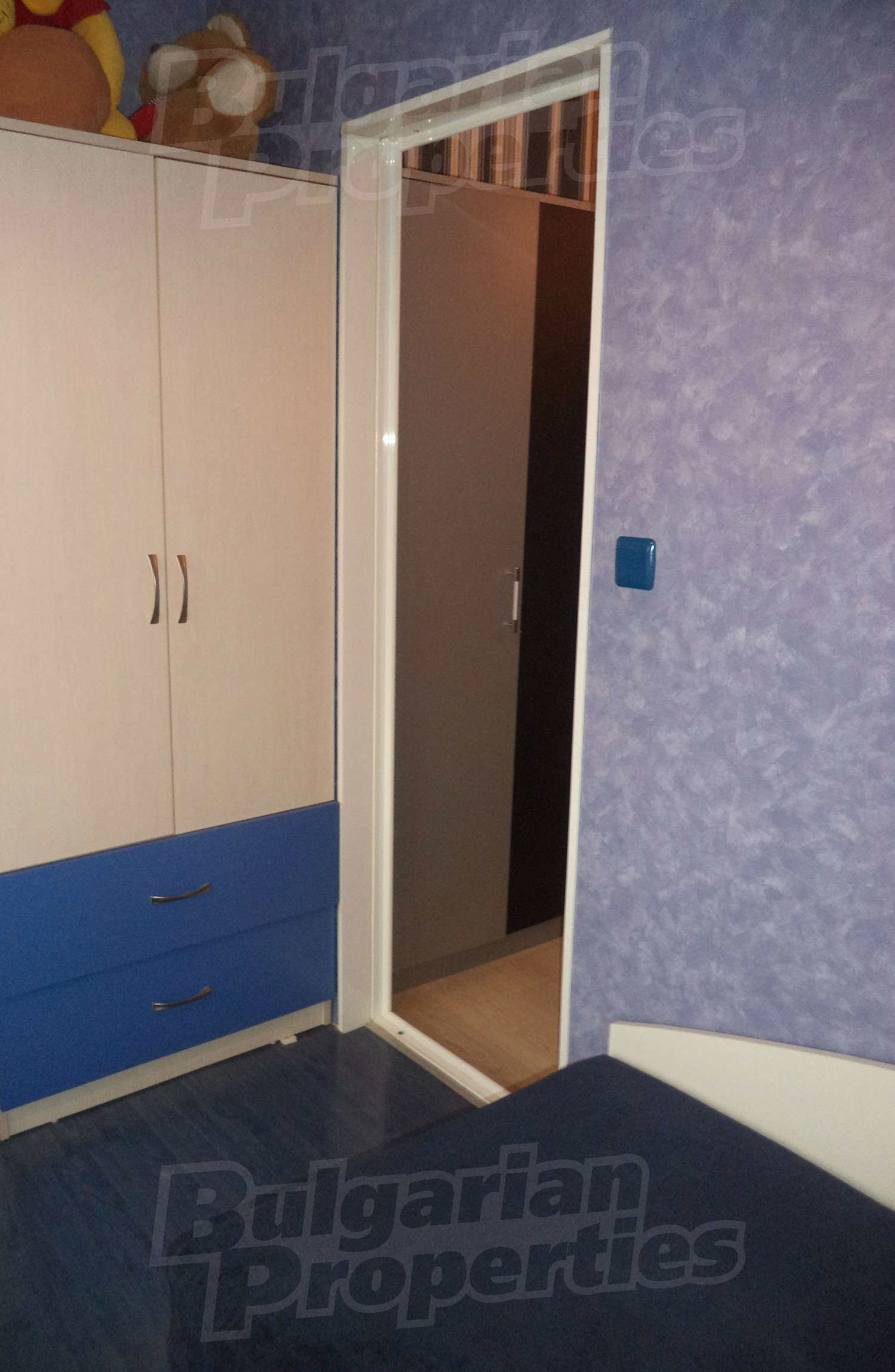 Gallery Picture 16