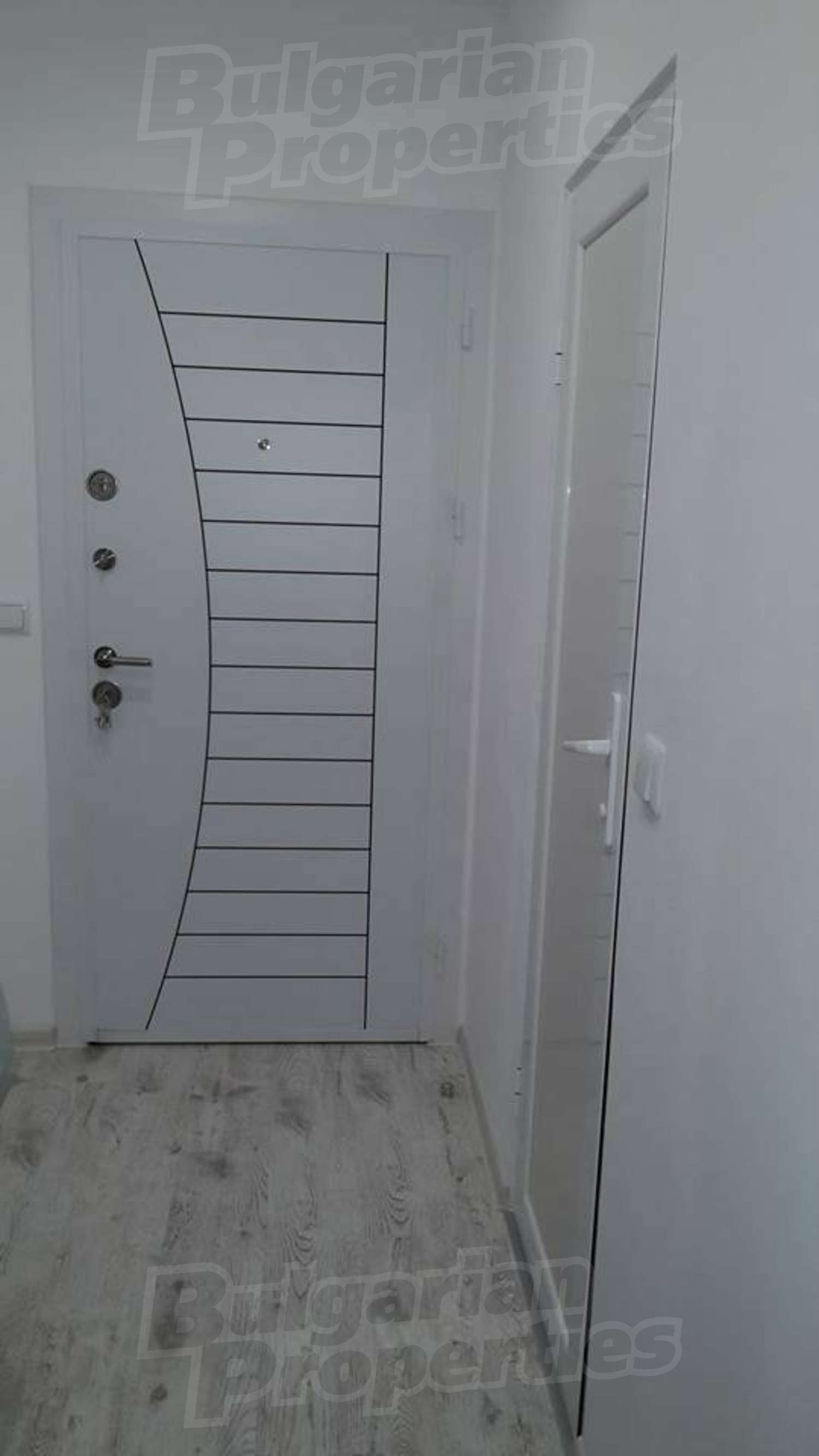 Gallery Picture 19