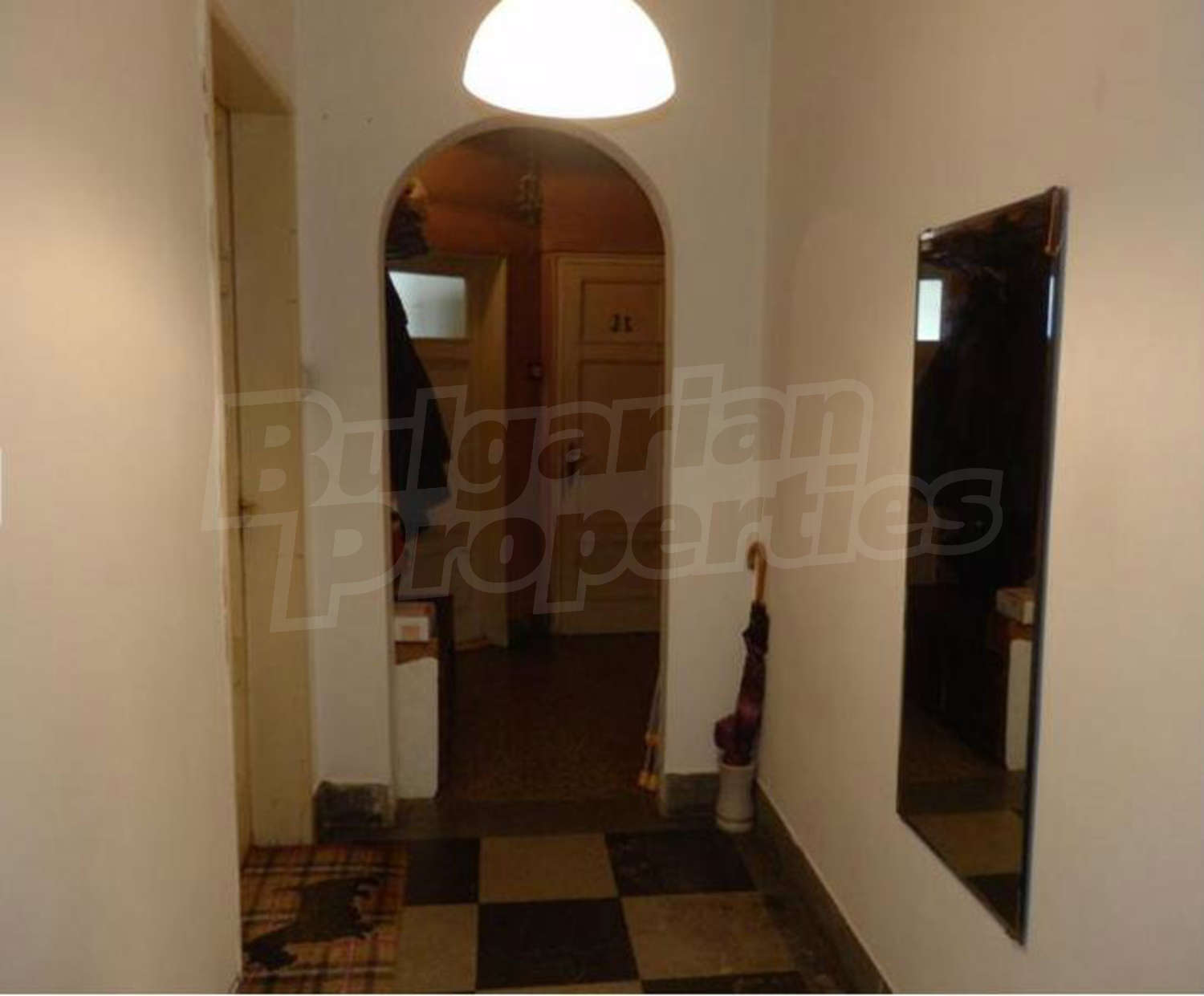 Gallery Picture 13