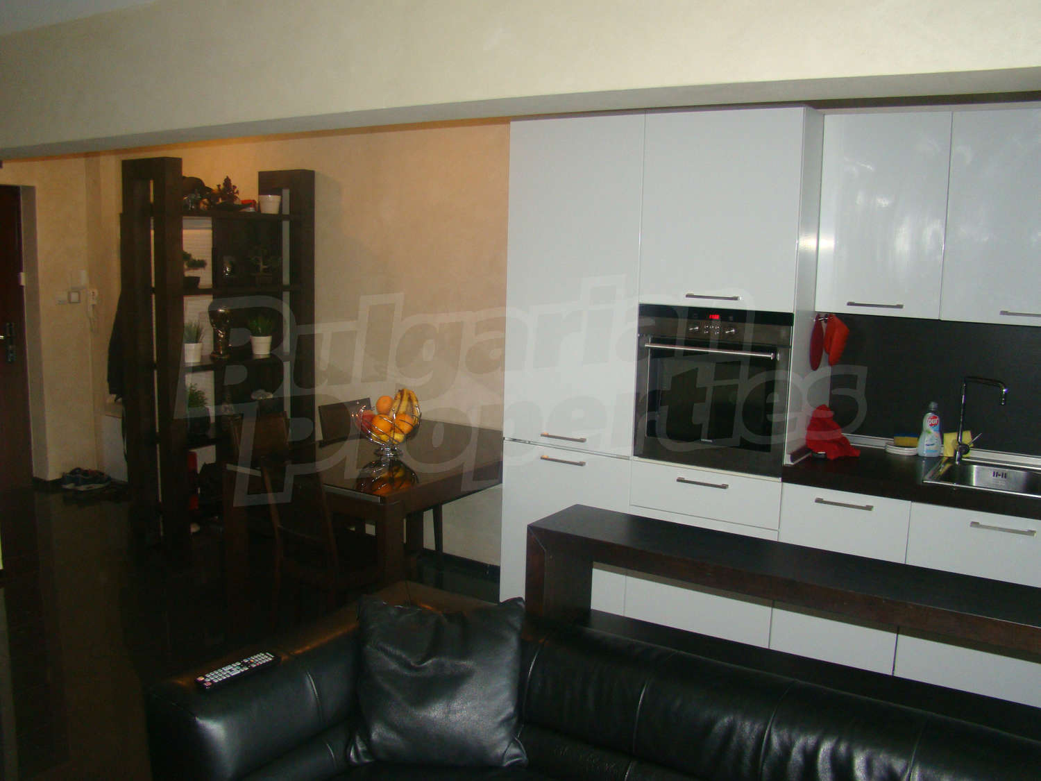 Gallery Picture 4