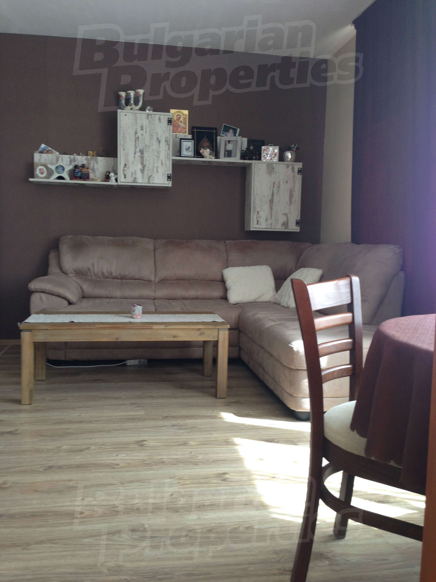 Gallery Picture 3