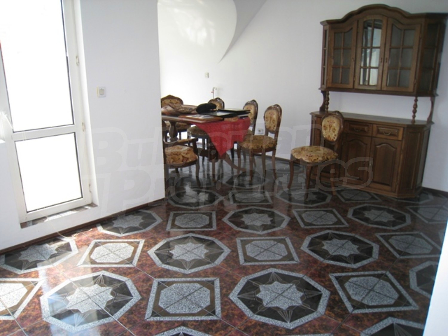Gallery Picture 10