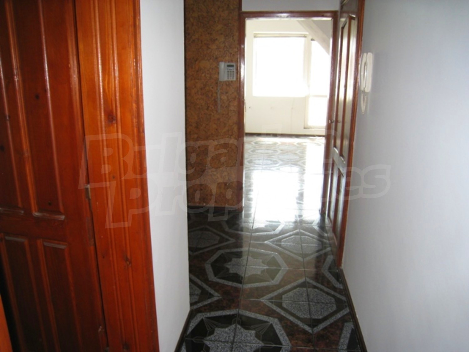 Gallery Picture 15