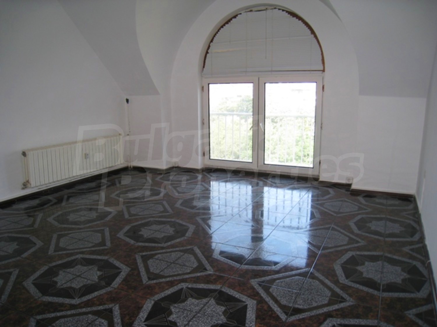 Gallery Picture 17