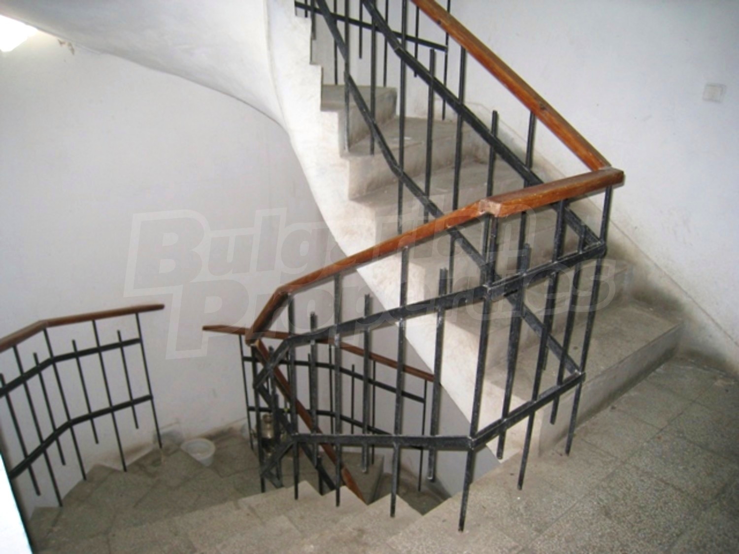 Gallery Picture 2