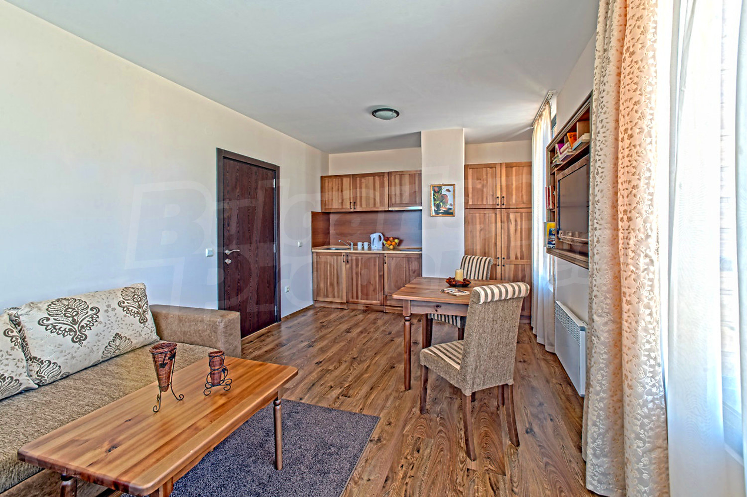 Gallery Picture 34