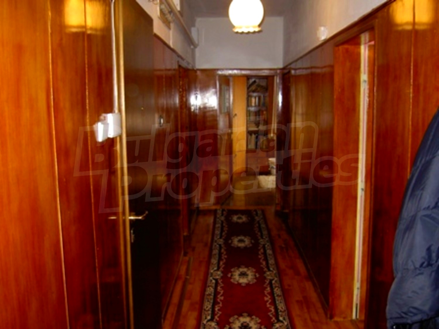 Gallery Picture 10