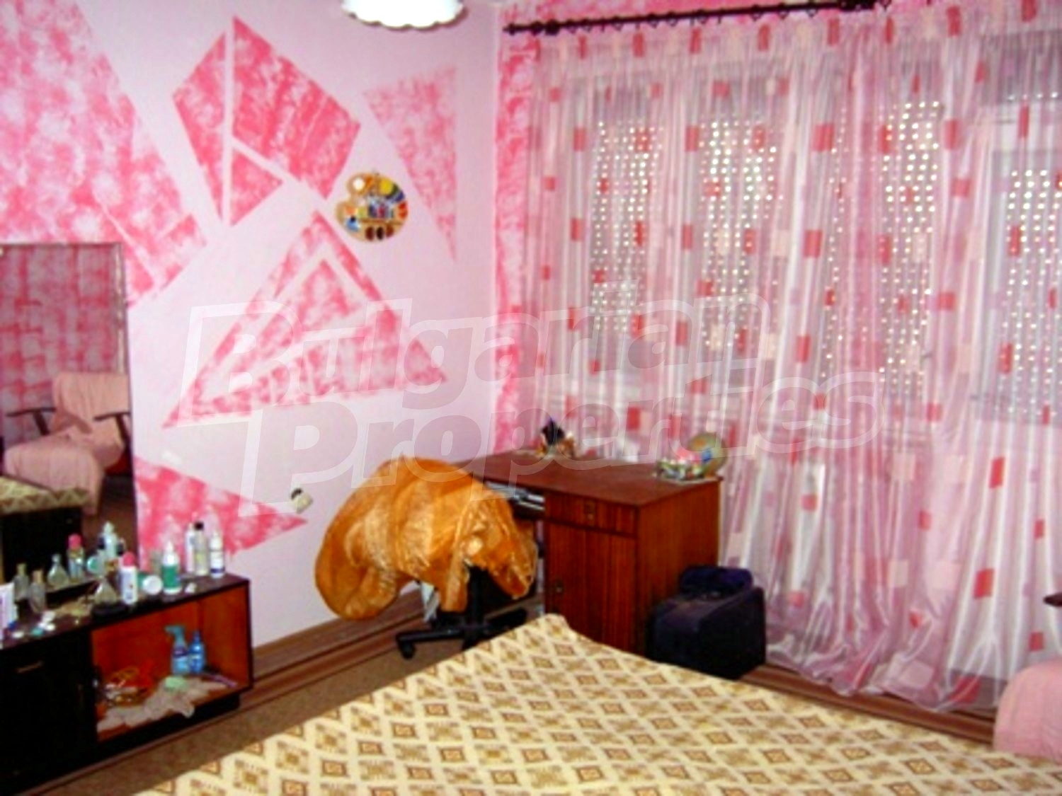 Gallery Picture 2